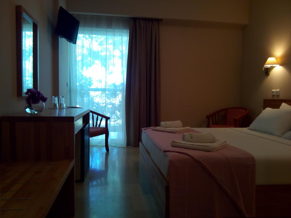 מלון Kokkónion Marzi Beach And Bungalows מראה חיצוני תמונה
