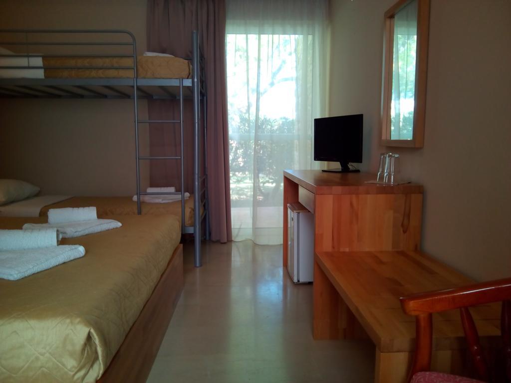 מלון Kokkónion Marzi Beach And Bungalows חדר תמונה
